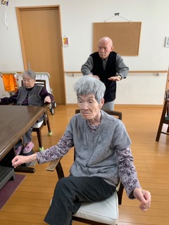 IMG_6544-b1975.jpeg